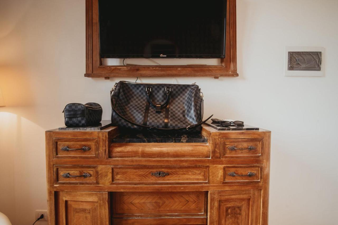 Gasthof Rhome Colosseum Business Collection *